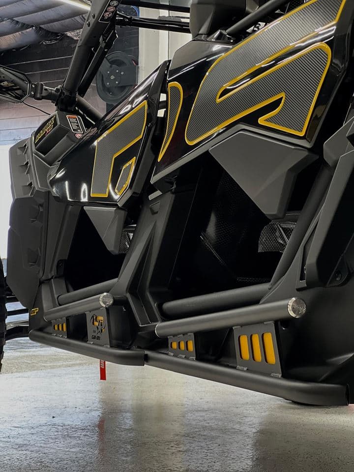 Can-Am Maverick X3 MAX — Custom graphics, rock sliders (Bespoke Custom Builds)